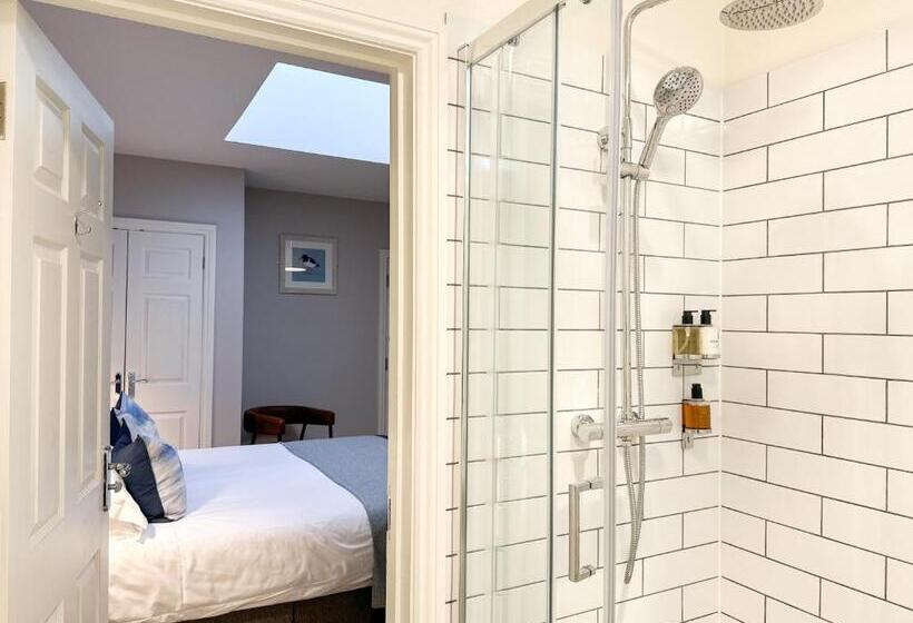 ファミリールーム, Beach House