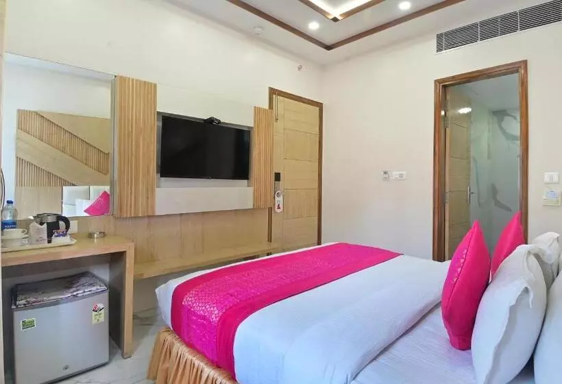 Deluxe-huone, Aman International A New Unit Of Aman Continental
