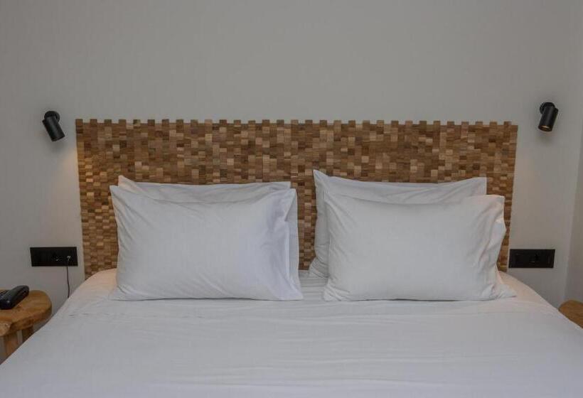 חדר סטנדרט צדדי נוף לים, Artina