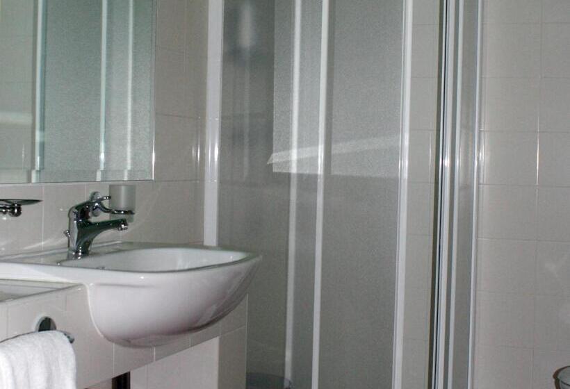 Люкс, Ca Del Moro Resort