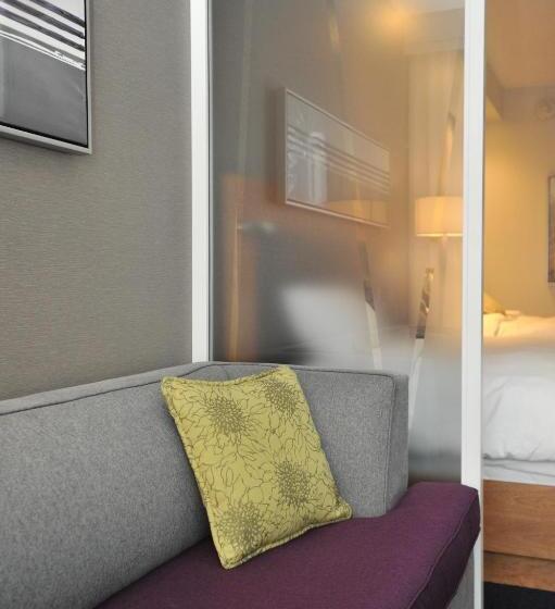 スイート, Forestel