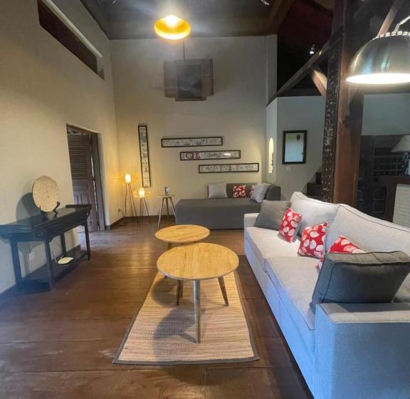 ویلای 1 خوابه, La Palmeraie D'angkor