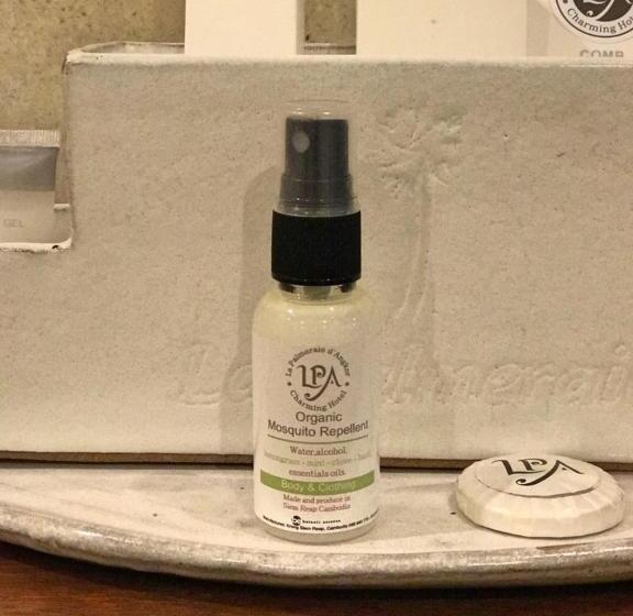 اتاق استاندارد سه تخته با چشمانداز استخر, La Palmeraie D'angkor