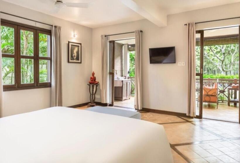 اتاق استاندارد سه تخته با چشمانداز استخر, La Palmeraie D'angkor