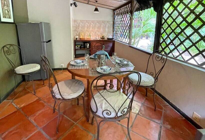 سوییت خانوادگی, La Palmeraie D'angkor