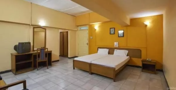 Camera Standard, Mapusa Residency