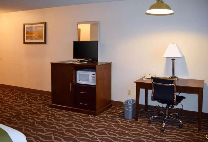 キングサイズベッドのスタンダードルーム, Quality Inn Umatilla   Hermiston