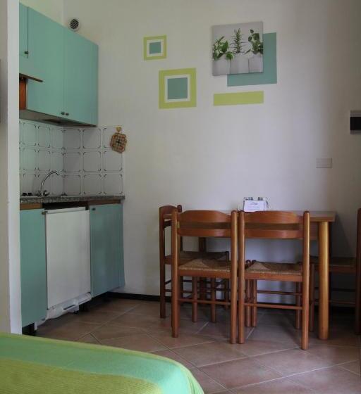 スタンダードスタジオ, Residence Le Vele