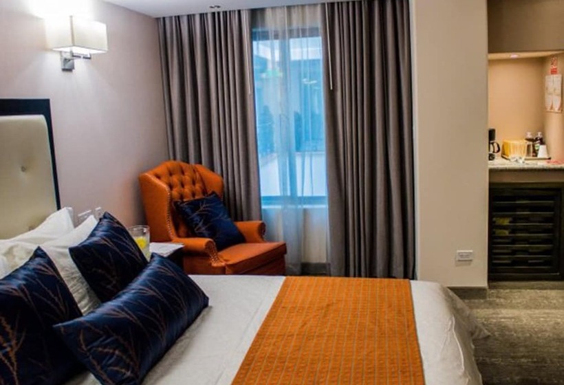 豪华房间, Ticuan