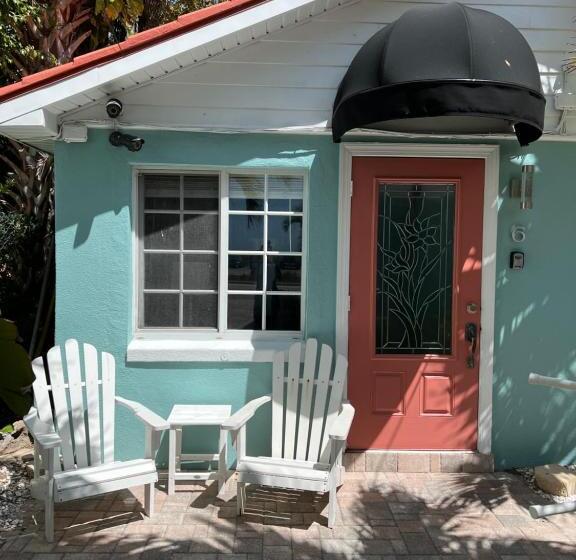 منزل غرفتين نوم, Blue Waters Treasure Island