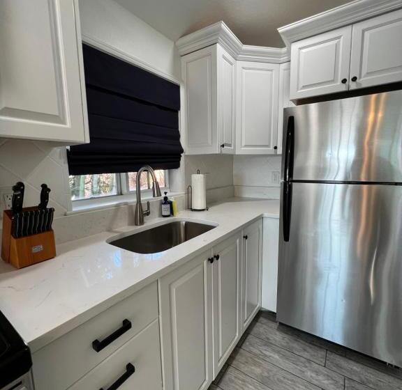 منزل غرفتين نوم, Blue Waters Treasure Island