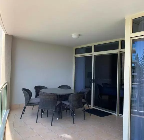 آپارتمان 1 خوابه, Northpoint Apartments