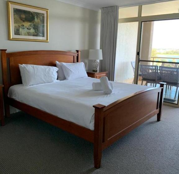 침실 1개 바다 전망 아파트, Northpoint Apartments