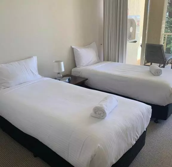 آپارتمان 2 خوابه, Northpoint Apartments