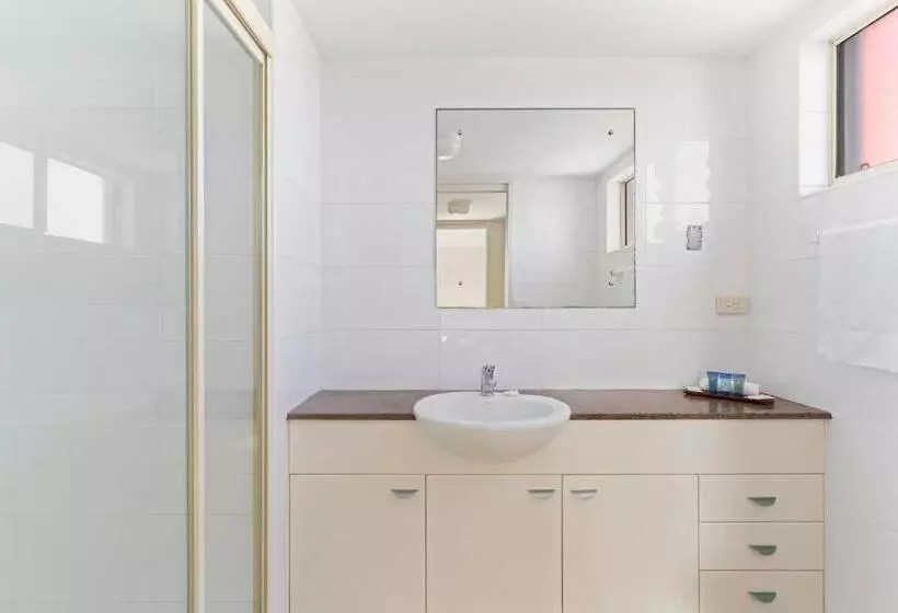 آپارتمان 2 خوابه, Northpoint Apartments