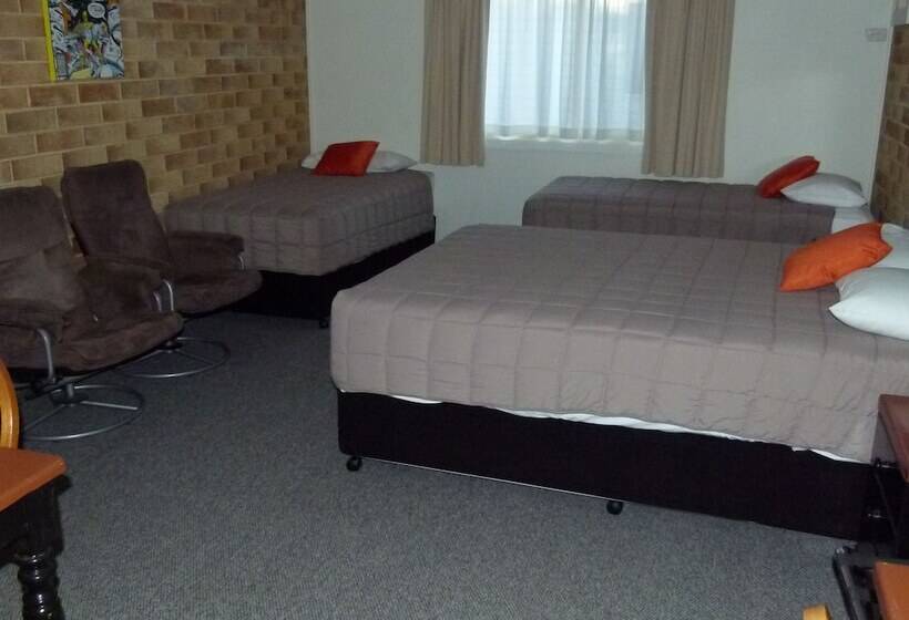 اتاق استاندارد سه نفره, Lismore Wilson Motel
