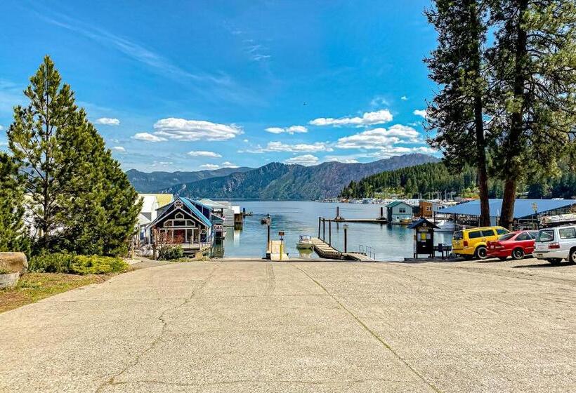 إستوديو قياسى, Bayview Tiny Cabin