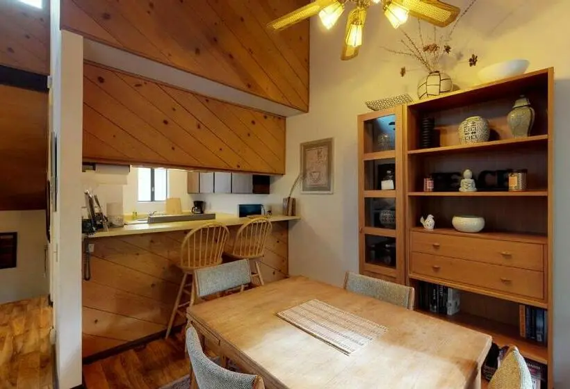 2ベッドルームアパートメント, Shaver Haven Condominium