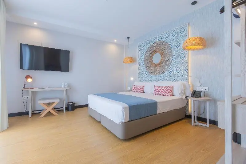 سوییت جونیور, Soho Boutique Cadiz