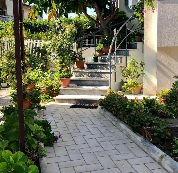 スタンダードインサイドビュールーム, B&b Vera S Home Pompei