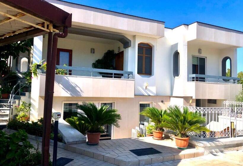 スタンダードインサイドビュールーム, B&b Vera S Home Pompei