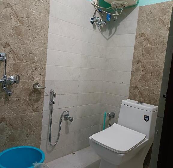 발코니 디럭스 룸, Pinewood Tawang