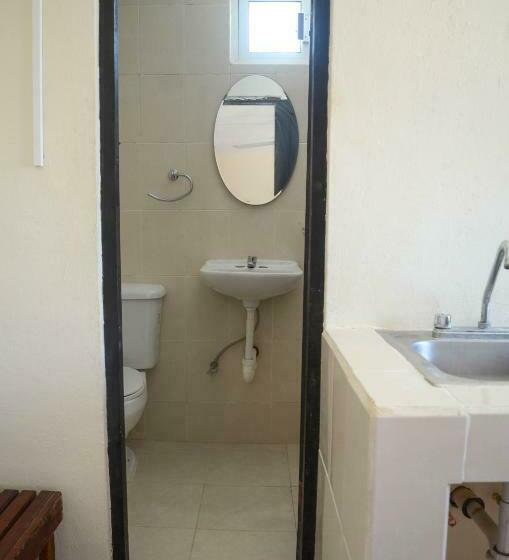 패밀리 룸, Rosa Del Alba