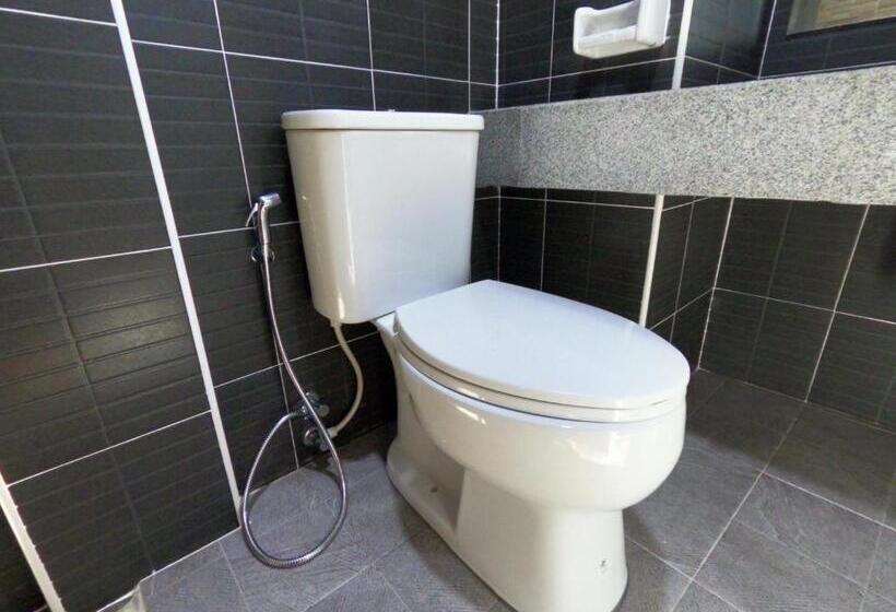 スタンダードルーム, Khun Ying