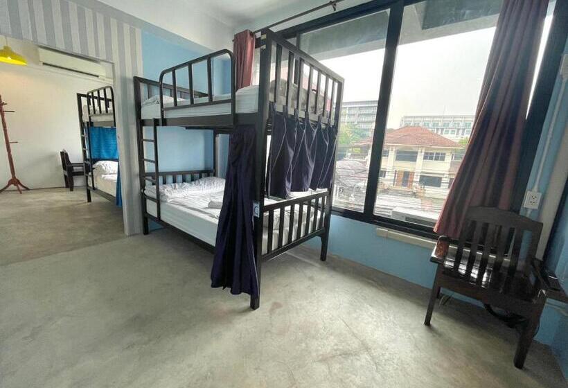 家庭间, Bake Room Hostel