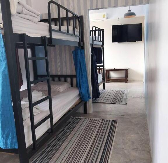 غرفة عائلية, Bake Room Hostel