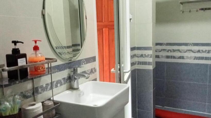 اتاق لوکس, Song Toan