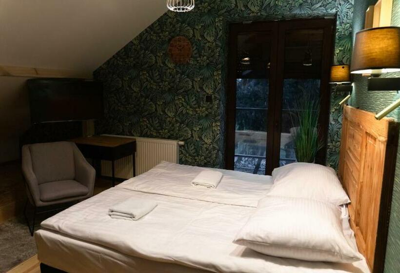 اتاق استاندارد, Domek U Kowala