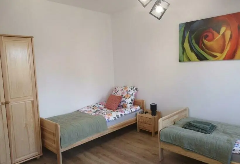 スタンダード４人部屋, Agroturystyka Cieślarówka