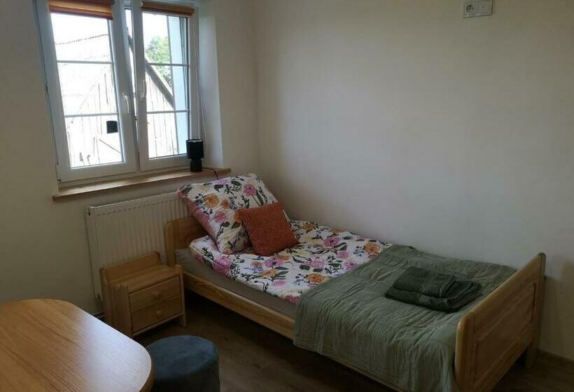 חדר סטנדרט לארבעה, Agroturystyka Cieślarówka