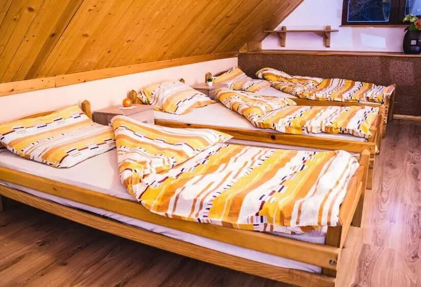Perhehuone, Agroturystyka Uduraja