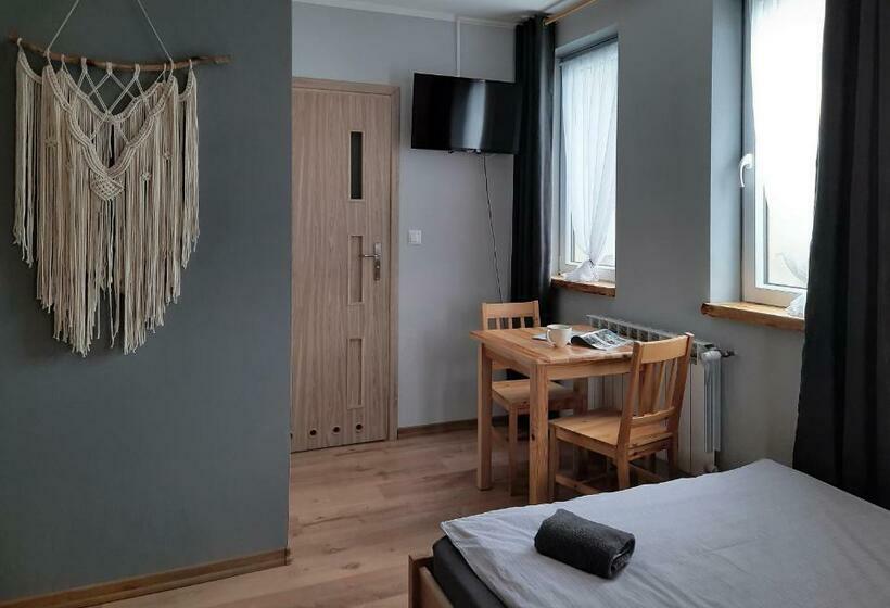 חדר סטנדרט, Gospodarstwo Gościnne Księżycówka