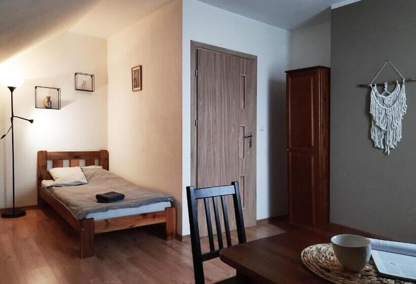 חדר סטנדרט, Gospodarstwo Gościnne Księżycówka