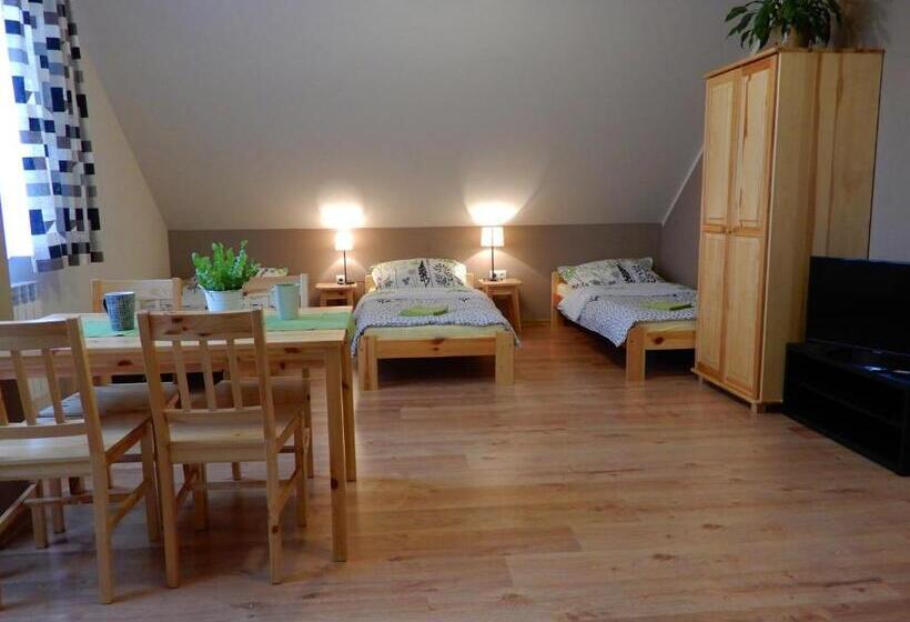 חדר משפחתי, Gospodarstwo Gościnne Księżycówka