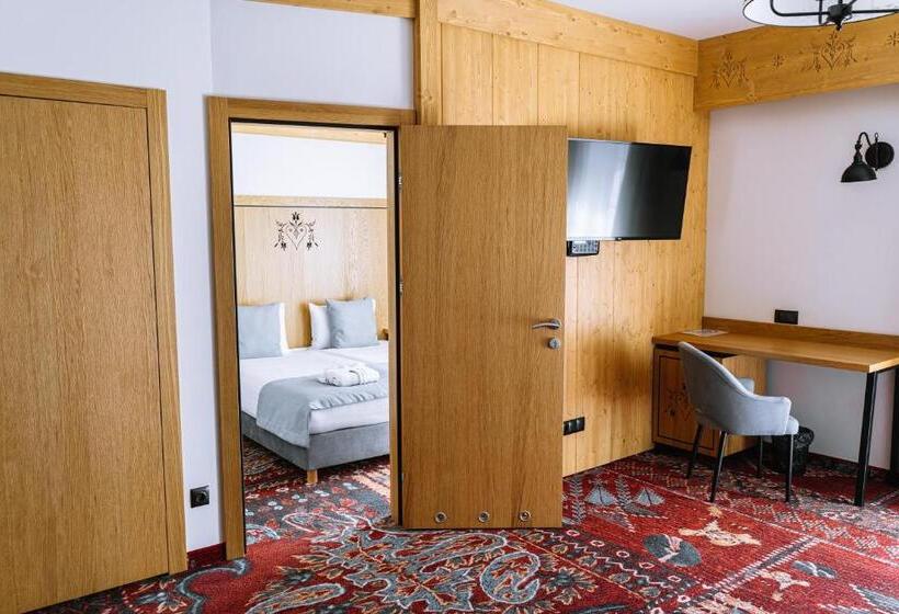 Студия Стандарт, Maria & Spa