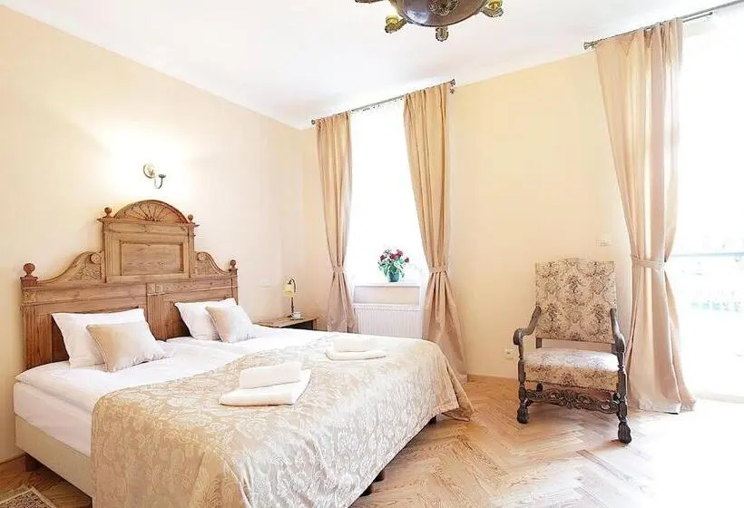 Deluxe-huone Parveke, Pałac W Dębinie