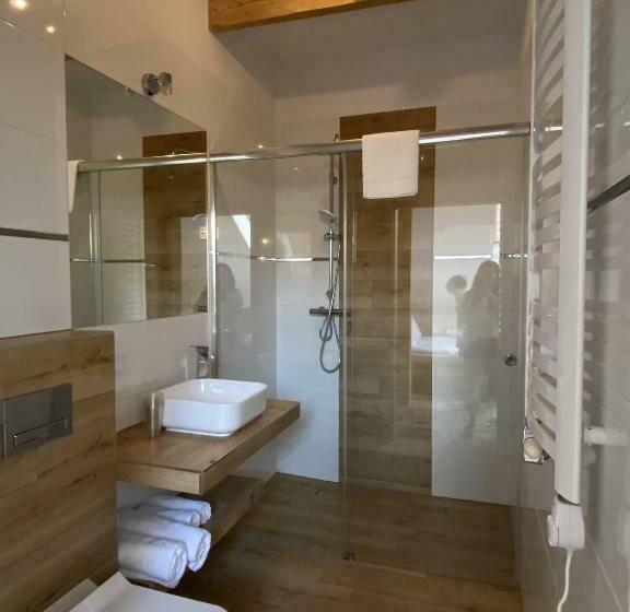 חדר סטנדרט לשלושה, Windmill Resort Agroturystyka