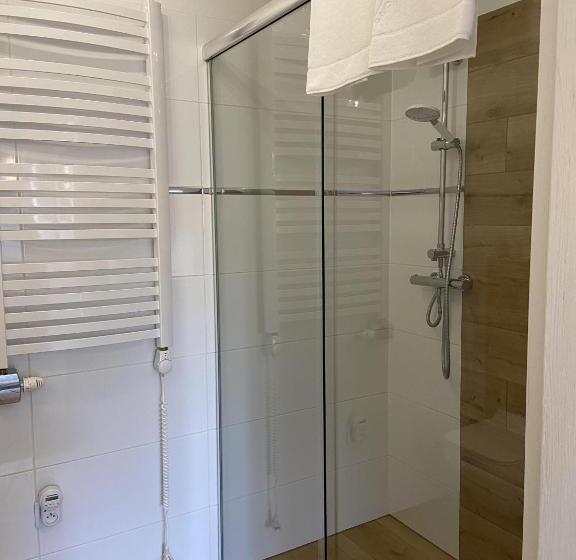 חדר סטנדרט לשלושה, Windmill Resort Agroturystyka