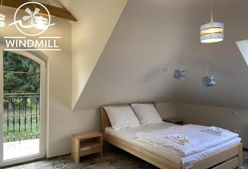 חדר סטנדרט לשלושה, Windmill Resort Agroturystyka