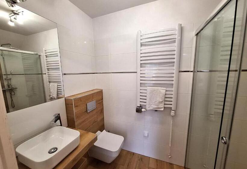 חדר סטנדרט לשלושה, Windmill Resort Agroturystyka