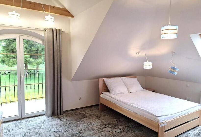 חדר סטנדרט לשלושה, Windmill Resort Agroturystyka