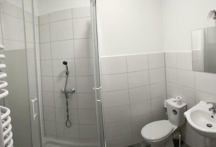 Номер Стандарт, Lawendowy Dworek