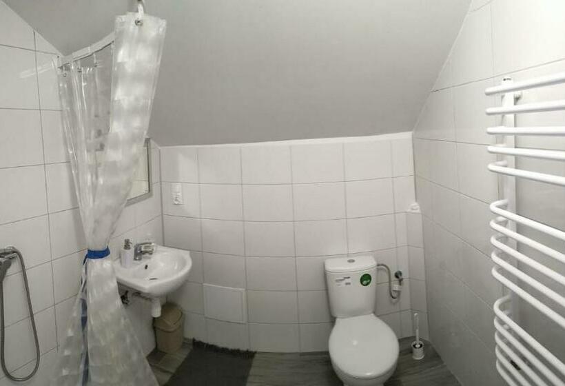 Номер Стандарт, Lawendowy Dworek