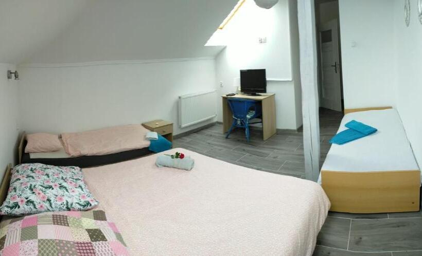 Четырехместный Номер Стандарт, Lawendowy Dworek