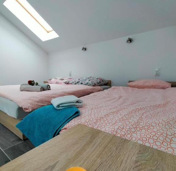 Четырехместный Номер Стандарт, Lawendowy Dworek