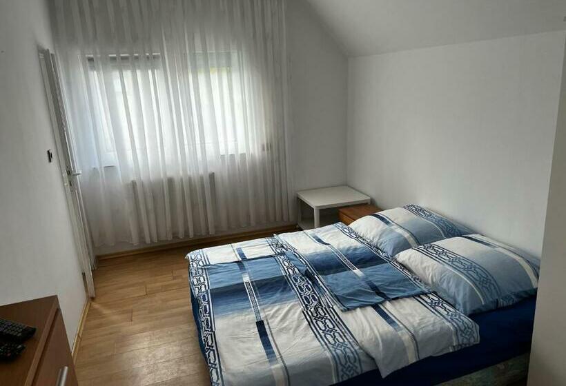 家庭间, Pomerania Pokoje U Oliwii